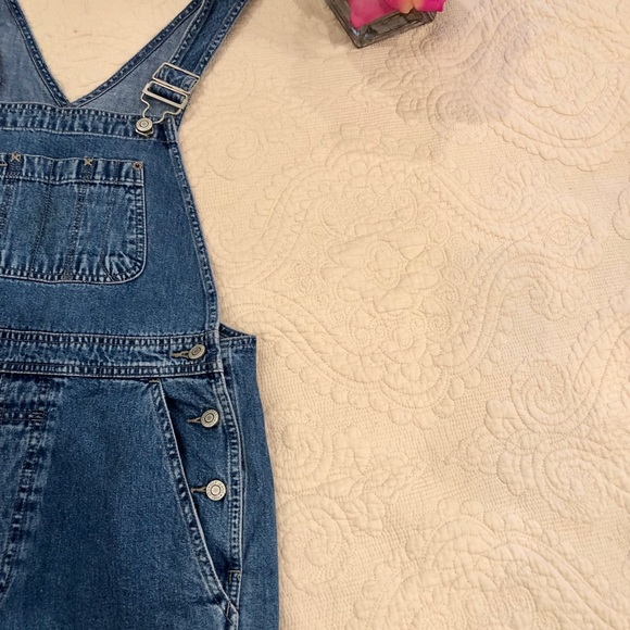 SOLD GAP 100% Cotton Wide Leg Overalls - Picture 3 of 8